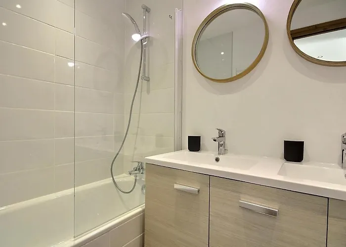 Renove 8 Pers, Balcon Sud, Pied Des Pistes - Fr-1-455-36 * Ла-Плань